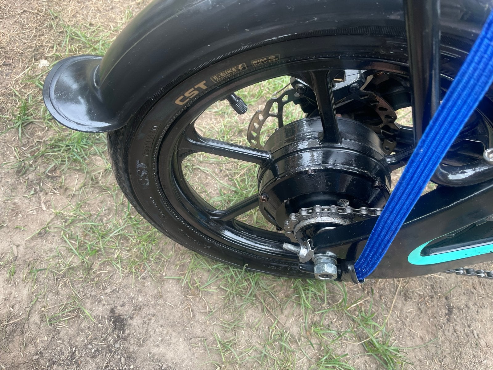 Hitway opvouwbare e-bike met nieuwe ketting, Zo goed als nieuw, Minder dan 47 cm, 30 tot 50 km per accu, Ophalen