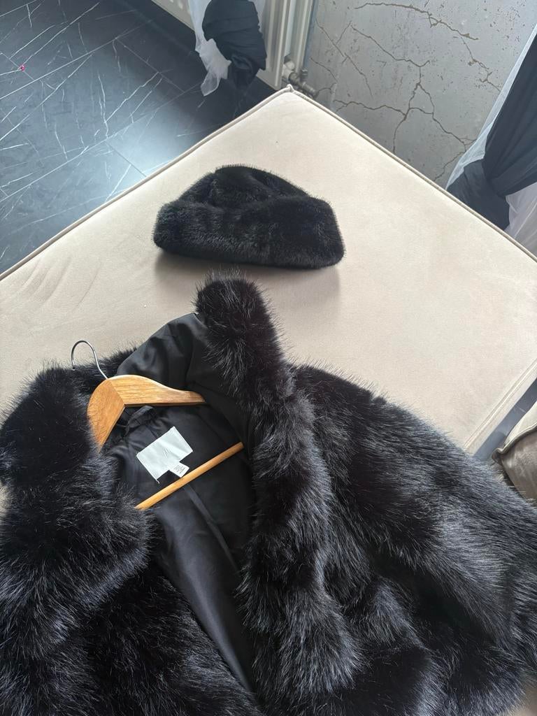 H&M (nep) bontjas zwart met bijpassende muts, Ophalen of Verzenden, Nieuw, Maat 34 (XS) of kleiner, Zwart