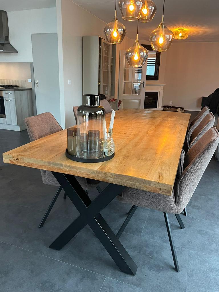 Mango houten tafel, Huis en Inrichting, Tafels | Eettafels, Ophalen, Rond, 200 cm of meer, 50 tot 100 cm