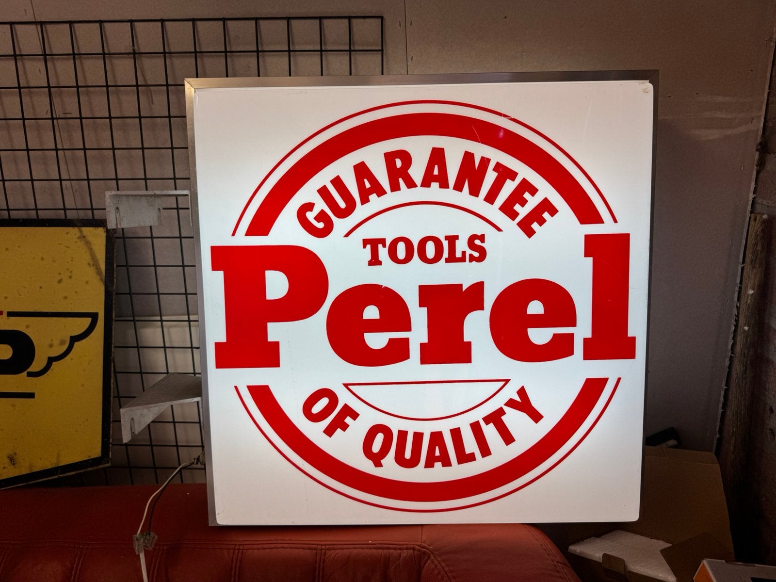 Perel Tools Lichtbak - Vintage Reclamebord, Ophalen, Gebruikt, ., Lichtbak of (neon) lamp