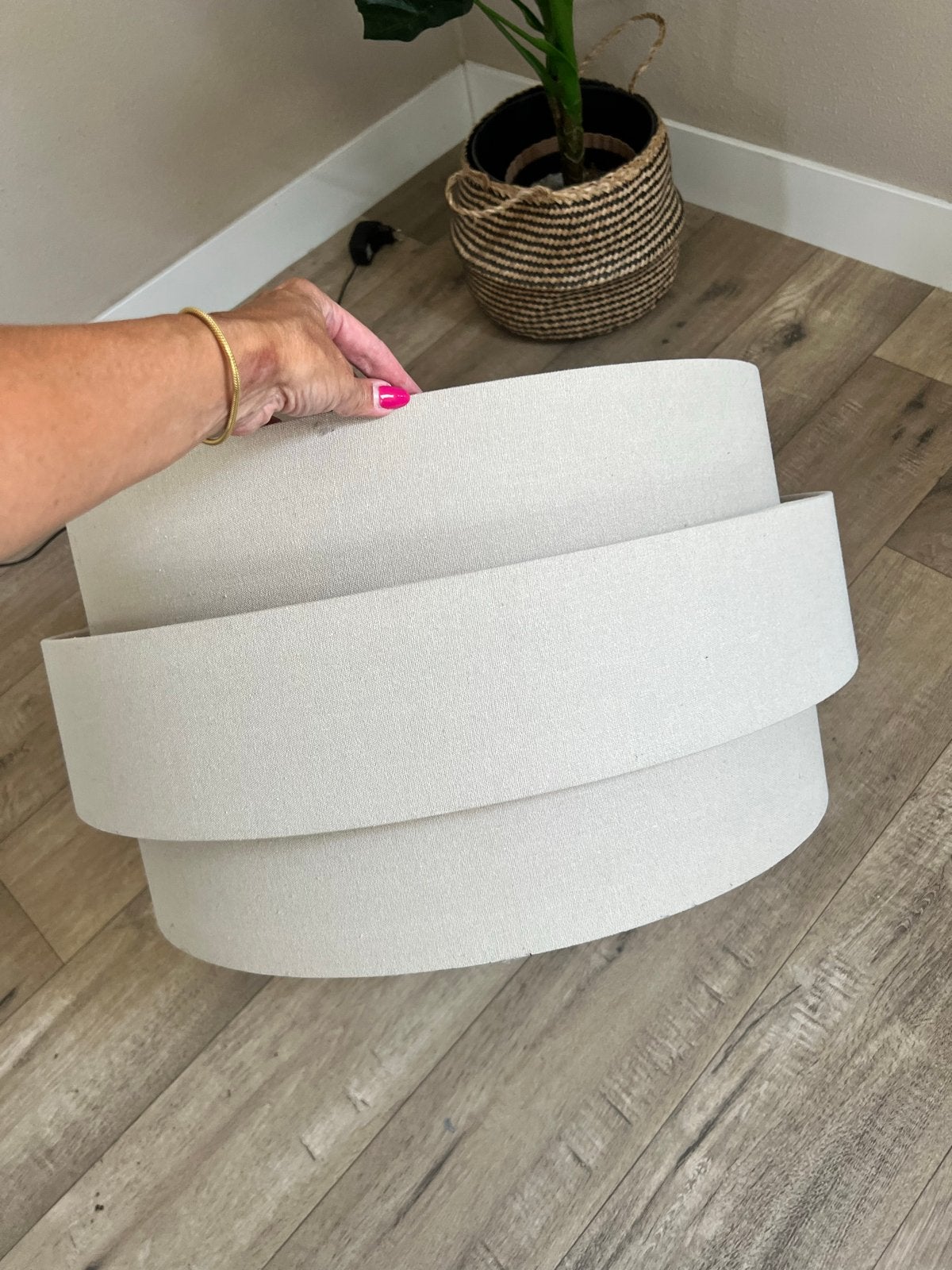 Moderne beige hanglamp - 3-laags design, Huis en Inrichting, Beige, Rond, Zo goed als nieuw, Textiel