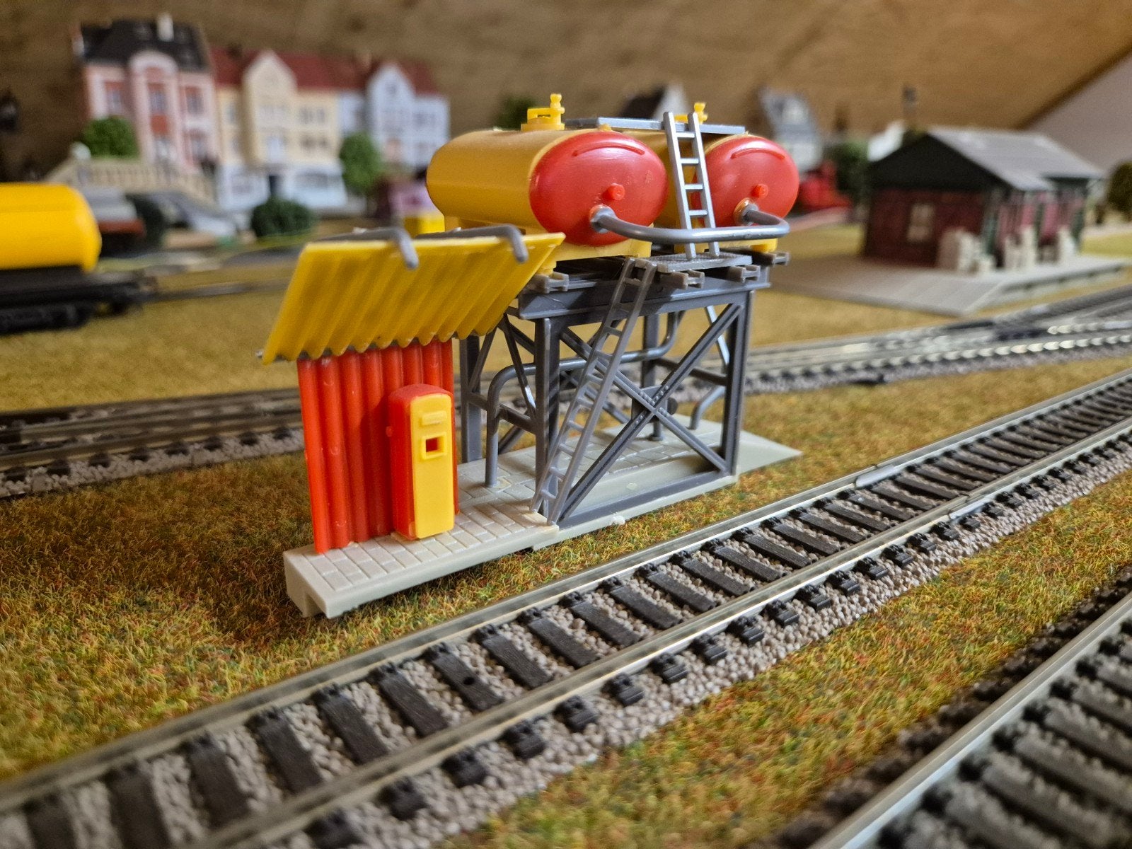 Faller B-145 Diesellok-tankstation H0, Hobby en Vrije tijd, Modeltreinen | H0, Overige merken, Gebruikt, Gelijkstroom of Wisselstroom