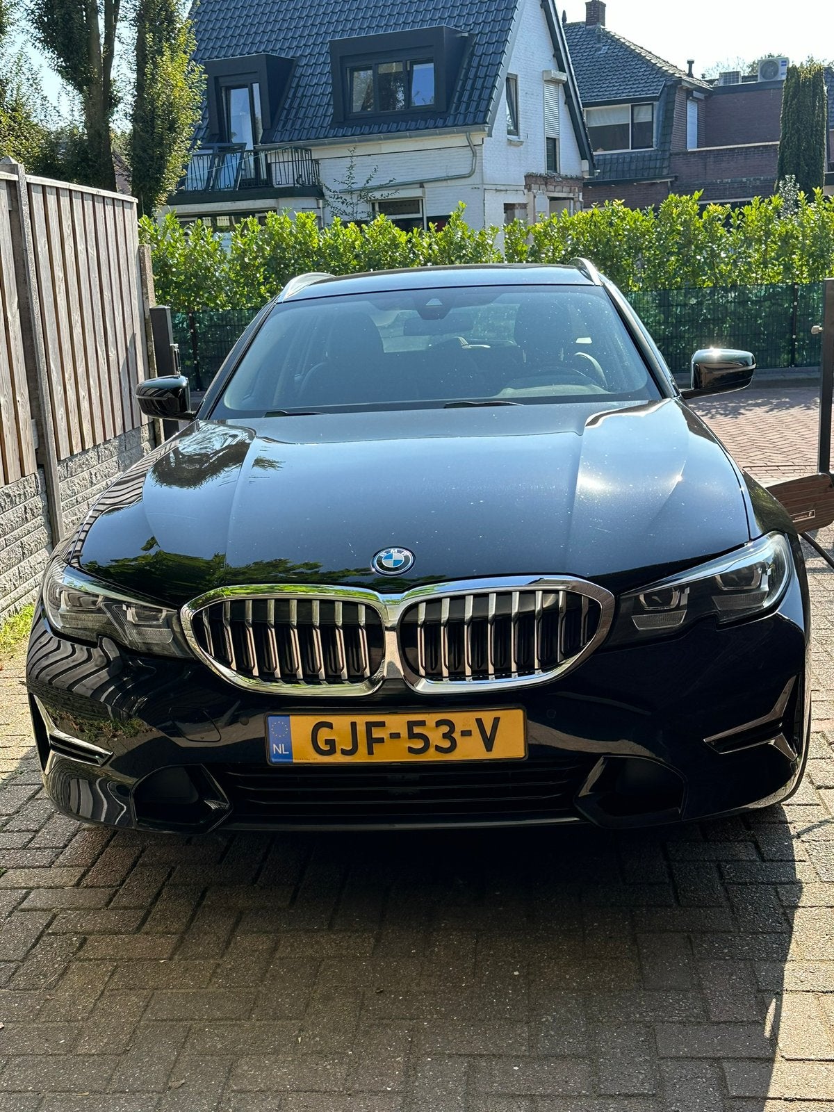 BMW 330e Touring | 292pk | Aut 2022 | Zwart | BTW Auto, Automaat, 1998 cc, Achterwielaandrijving, Navigatiesysteem