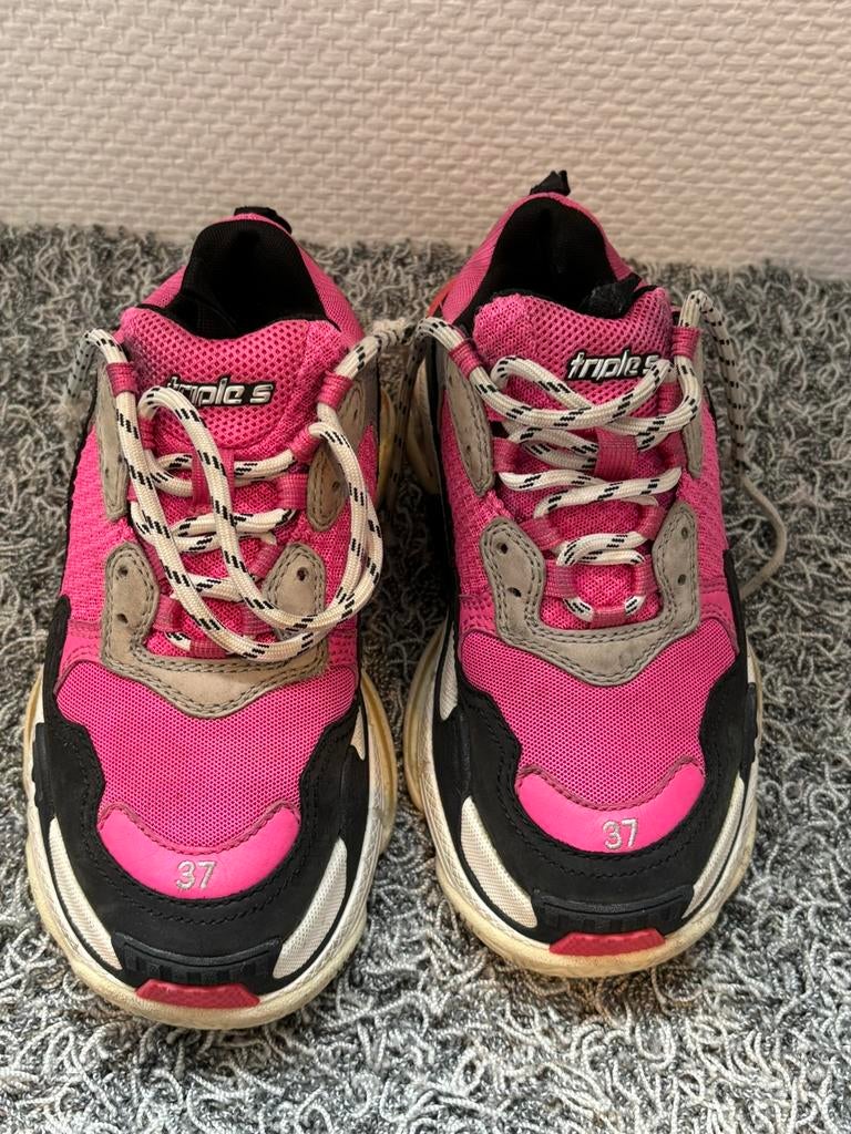 Balenciaga triple s sneakers maat 37, Kleding | Dames, Schoenen, ., Ophalen of Verzenden, ., Roze