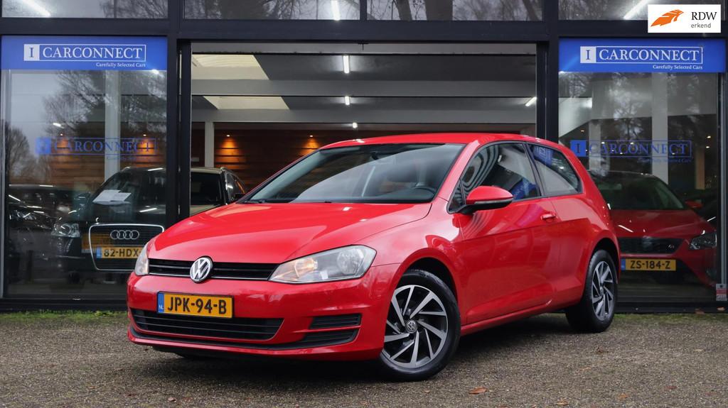 Volkswagen Golf 1.2 TSI 86pk|PDC|LM.velgen|Nette auto, Auto's, Voorwielaandrijving, Euro 5, Gebruikt, Zwart
