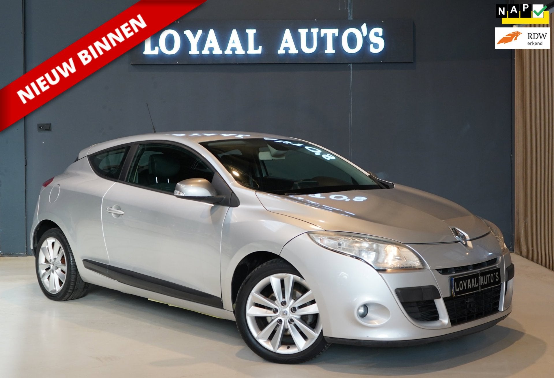 Renault Mégane Coupé 2.0 Expression | AUT | AIRCO | CRUISE, Auto's, Stof, Gebruikt, 4 cilinders, Parkeersensor