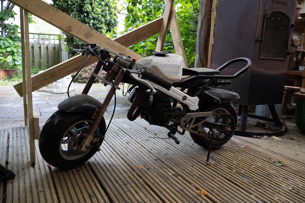 Minibike's + Onderdelen, Ophalen, Gebruikt