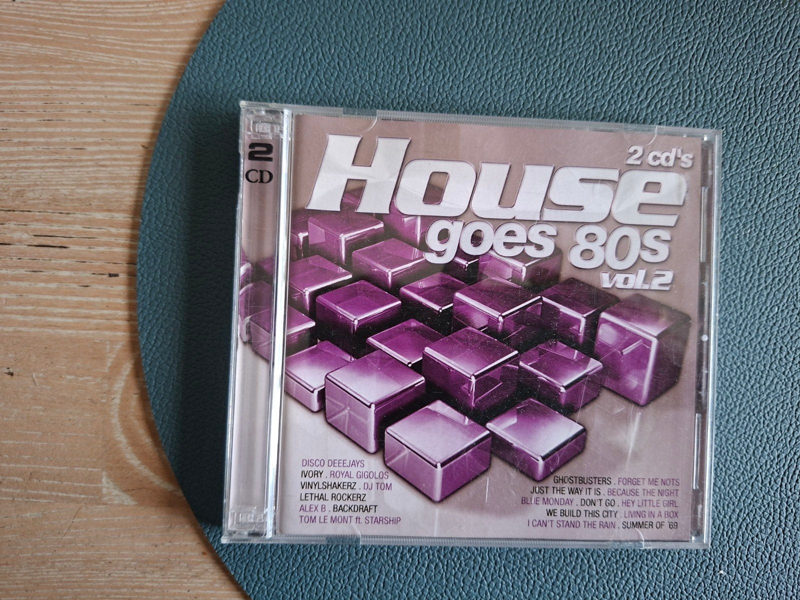 house goes 80's volume 2.  2cd, Ophalen of Verzenden, Zo goed als nieuw, Dance Populair