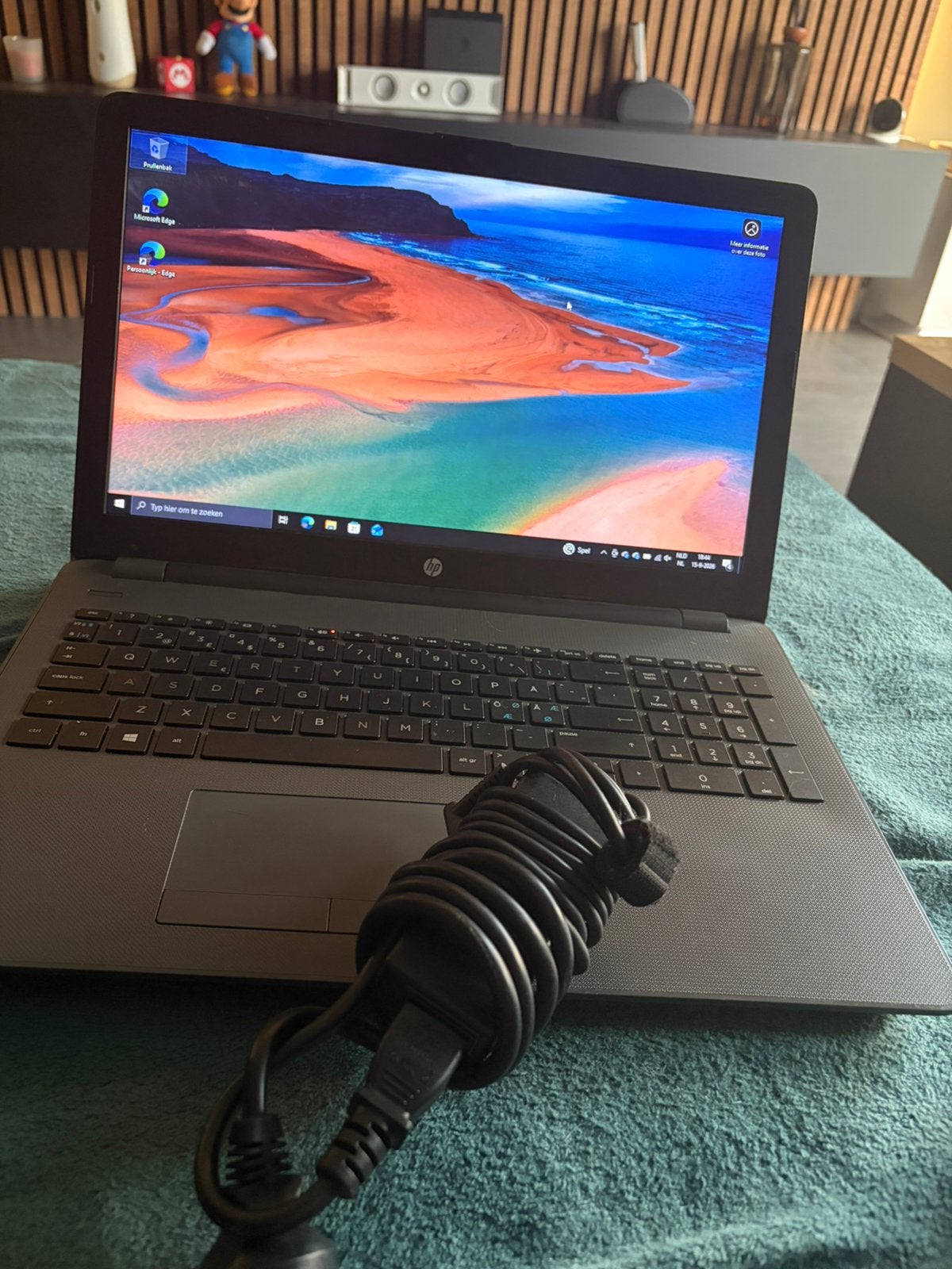 HP 250 G6 Laptop  8GB RAM  128GB  Zeer nette staat + oplader, Computers en Software, Ophalen of Verzenden, Zo goed als nieuw