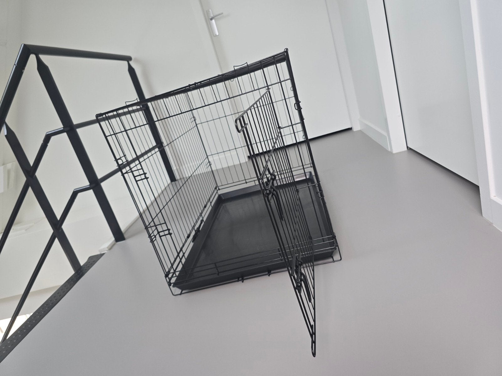 Hondenbench 91x56x63 inclusief kussen, Ophalen, Zo goed als nieuw