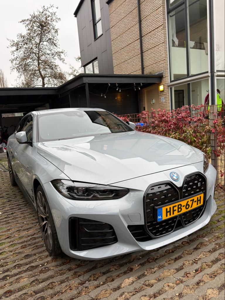 BMW i4 BEV Edrive40 340pk 2024 Grijs, Achterwielaandrijving, 143 pk, Particulier, 1600 kg