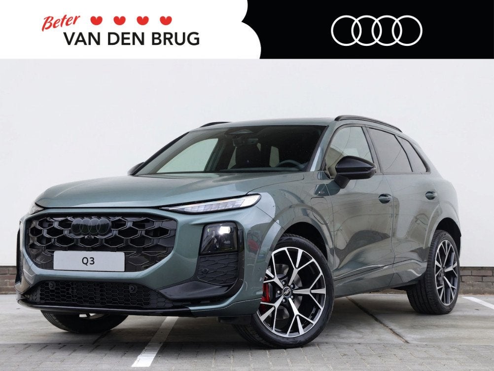 Audi Q3 S edition e-hybrid 200 kW/272 PK | 20inch | Pano | T, Auto's, Audi, 1800 kg, 4 cilinders, 2000 kg, Nieuw