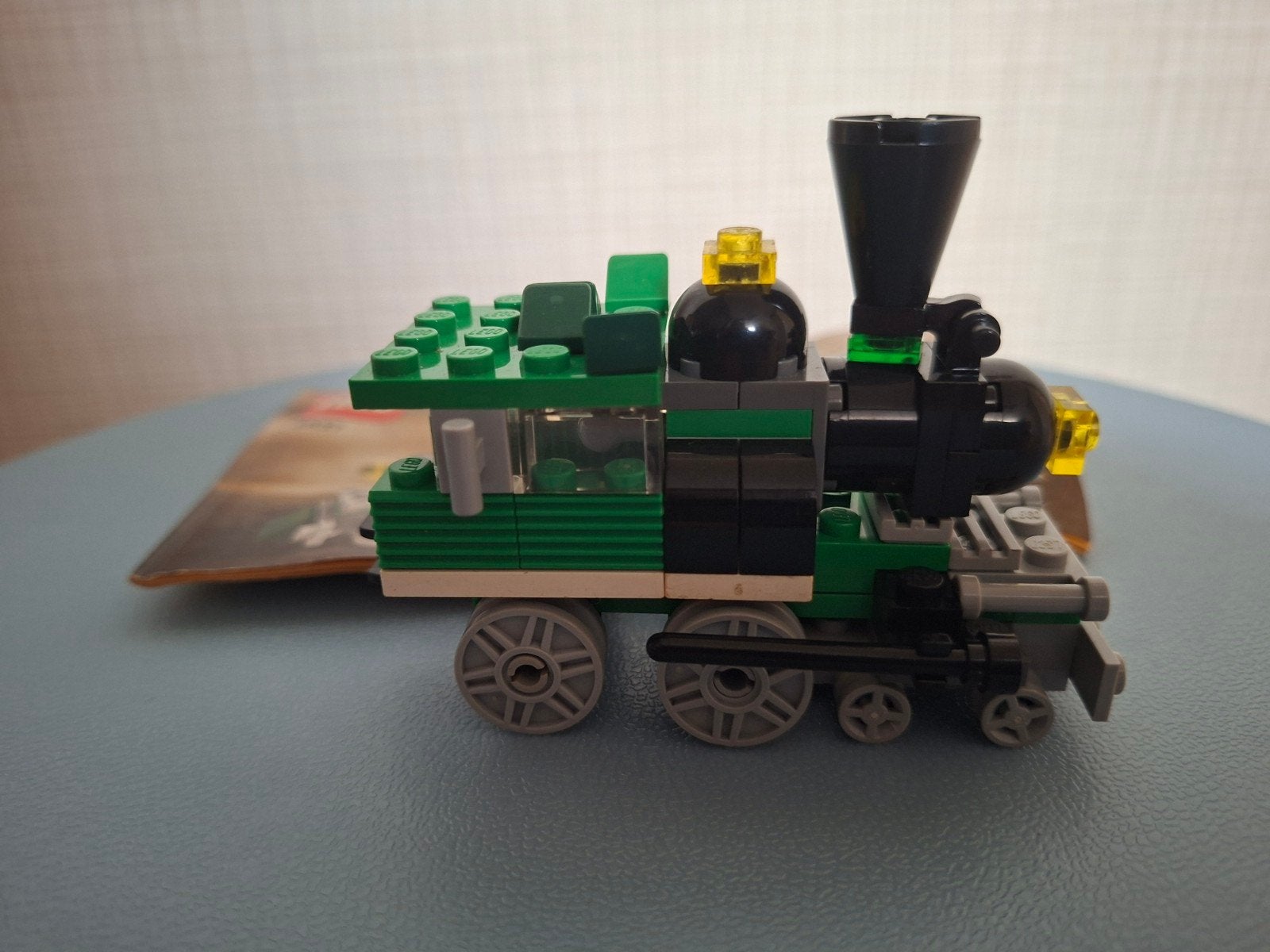 Lego Creator 4837 Mini Trein - Compleet zonder doos, Gebruikt, Lego, Inclusief instructies, Ophalen of Verzenden