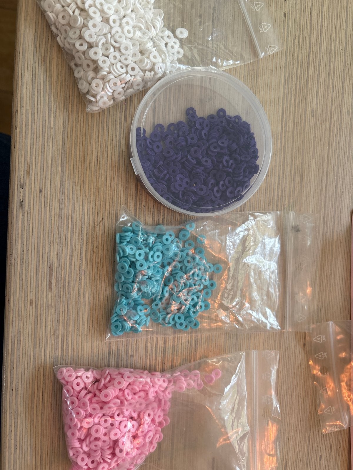 Kralen set - Fimo klei kralen - Heishi kralen, Ophalen of Verzenden, Gebruikt, Kraal
