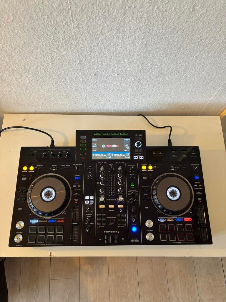 Te koop: Pioneer XDJ RX2 + flightcase en stofkap!!!, Muziek en Instrumenten, Dj-sets en Draaitafels, Zo goed als nieuw, Draaitafel