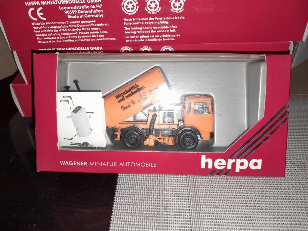 Herpa, Ophalen of Verzenden, Zo goed als nieuw, Bus of Vrachtwagen, Herpa