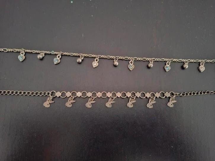 Enkelbandje enkelketting evil eye boze oog en playboy konijn, Ophalen of Verzenden, Gebruikt, Overige materialen