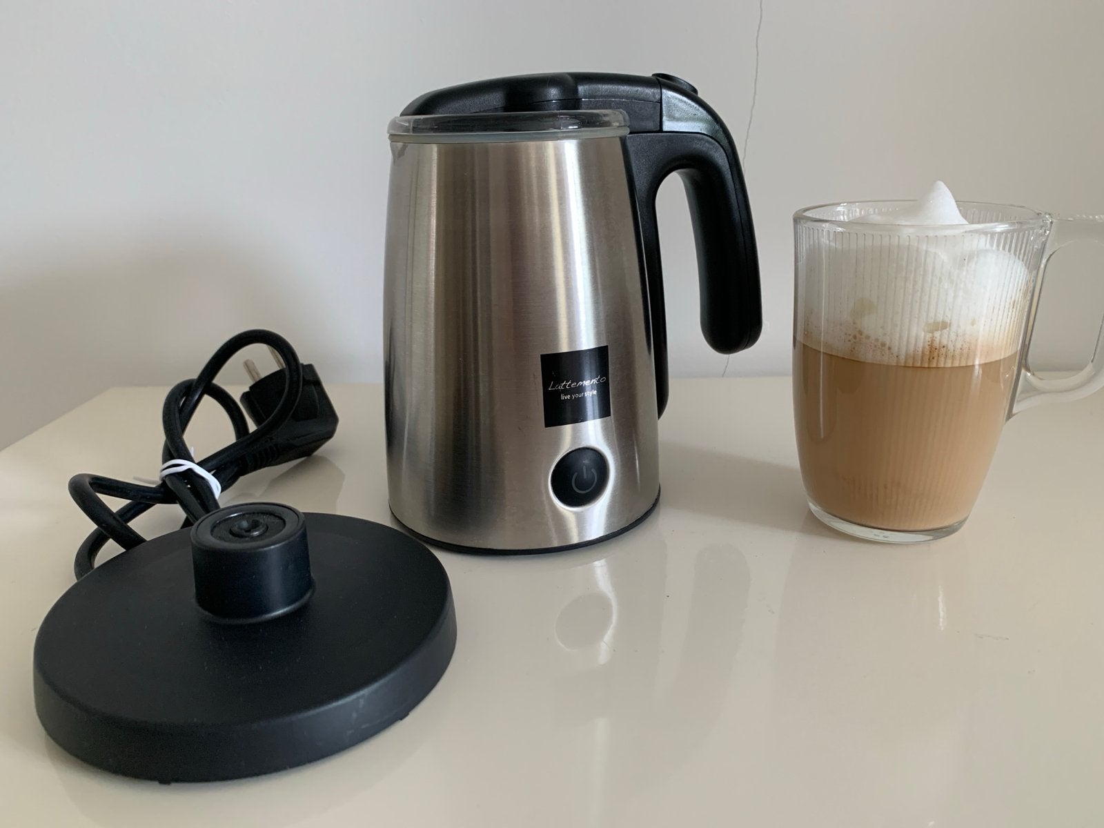 Lattemento melkopschuimer - RVS - Elektrisch, Witgoed en Apparatuur, Melkopschuimers, Verzenden, Zo goed als nieuw, Elektrische melkopschuimer