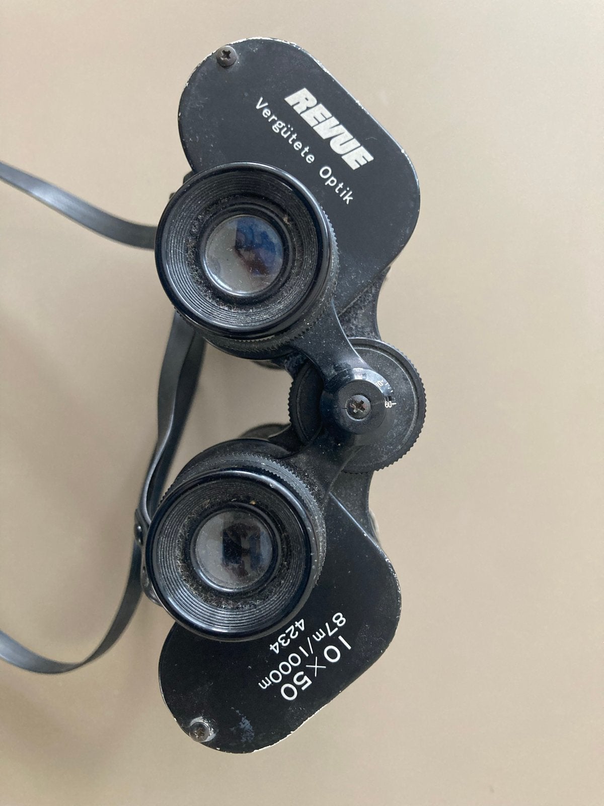 Revue 10x50 Verrekijker - Vergüte Optik, Audio, Tv en Foto, Optische apparatuur | Verrekijkers, Ophalen of Verzenden, Gebruikt