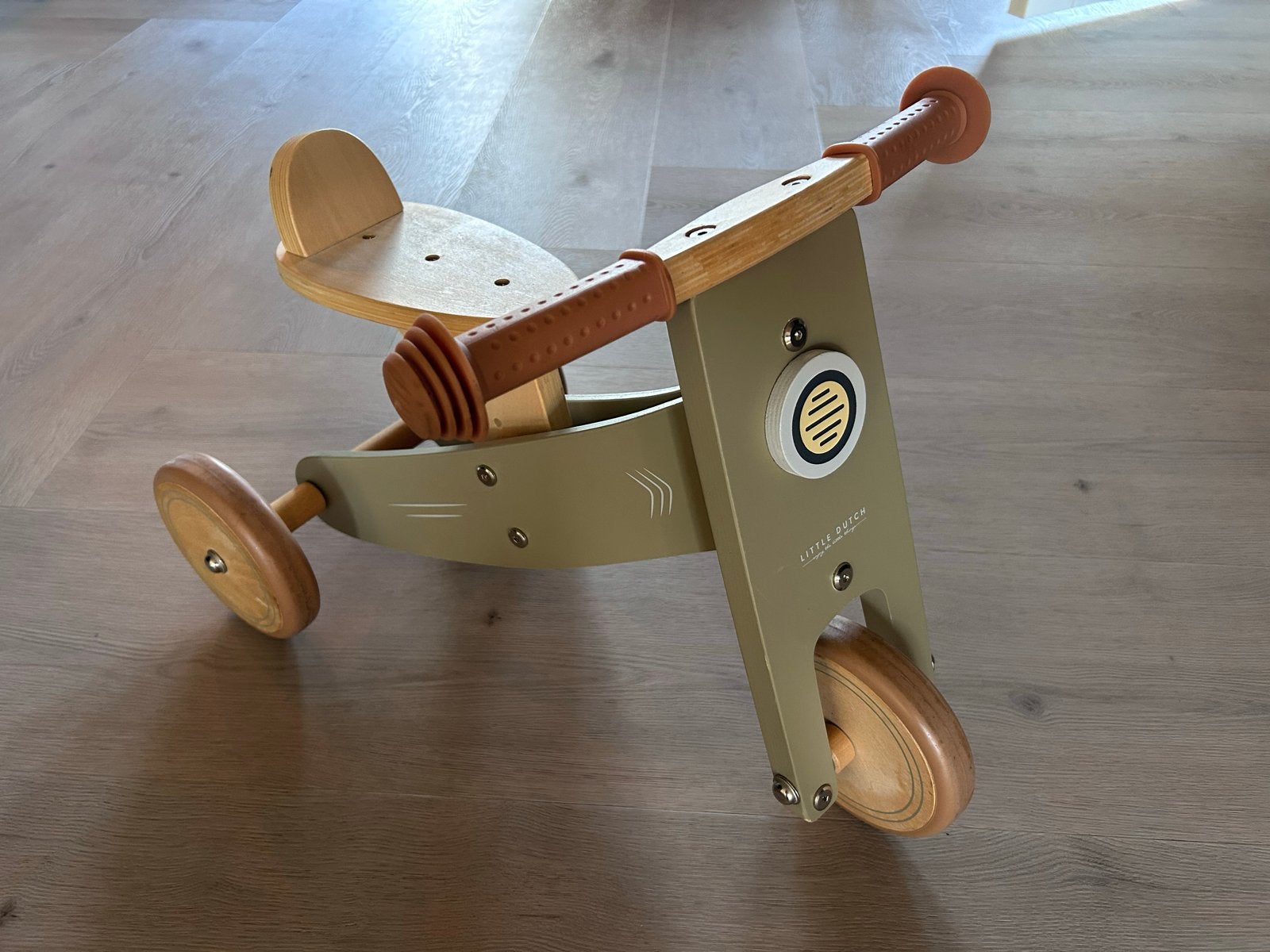 Little Dutch Houten Driewieler - Olive, Fietsen en Brommers, Ophalen, Zo goed als nieuw