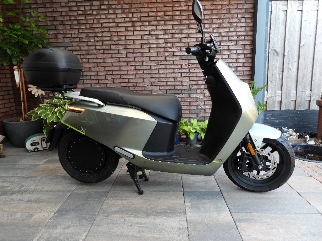Scooter  IVA NCE, Fietsen en Brommers, Ophalen, Zo goed als nieuw, Overige typen, Overige merken