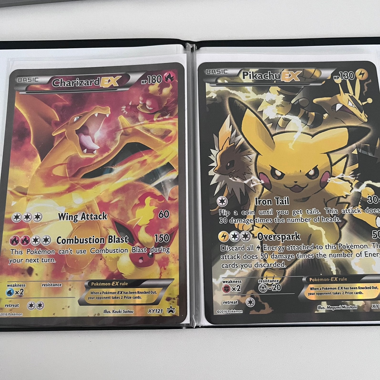Pokemon mapje met Jumbo kaarten, Hobby en Vrije tijd, Verzamelkaartspellen | Pokémon, Ophalen of Verzenden, Zo goed als nieuw