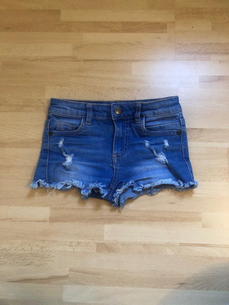 Spijkershort blauw (kind, maat 110), Kinderen en Baby's, Kinderkleding | Maat 110, Broek, Gebruikt, Europe Kids, Meisje