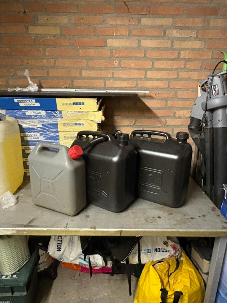 3 jerrycan’s, Auto-onderdelen, Ophalen of Verzenden, Nieuw