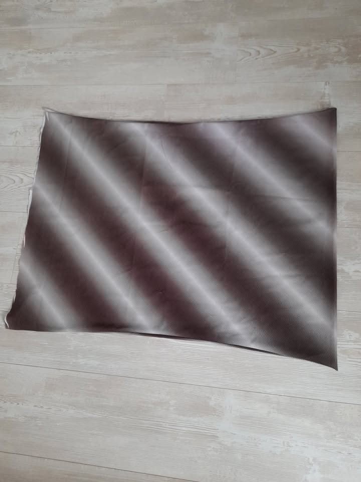 Stoffen - Leuk lapje lycra, Overige materialen, Meerkleurig, 120 cm of meer, Nieuw