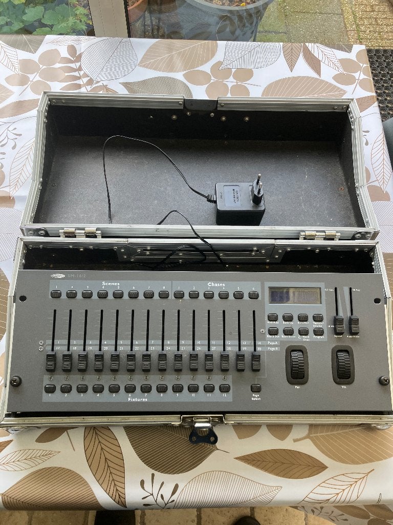 Te showtec SM16/2 controller, Ophalen of Verzenden, Gebruikt, Licht, Kleur