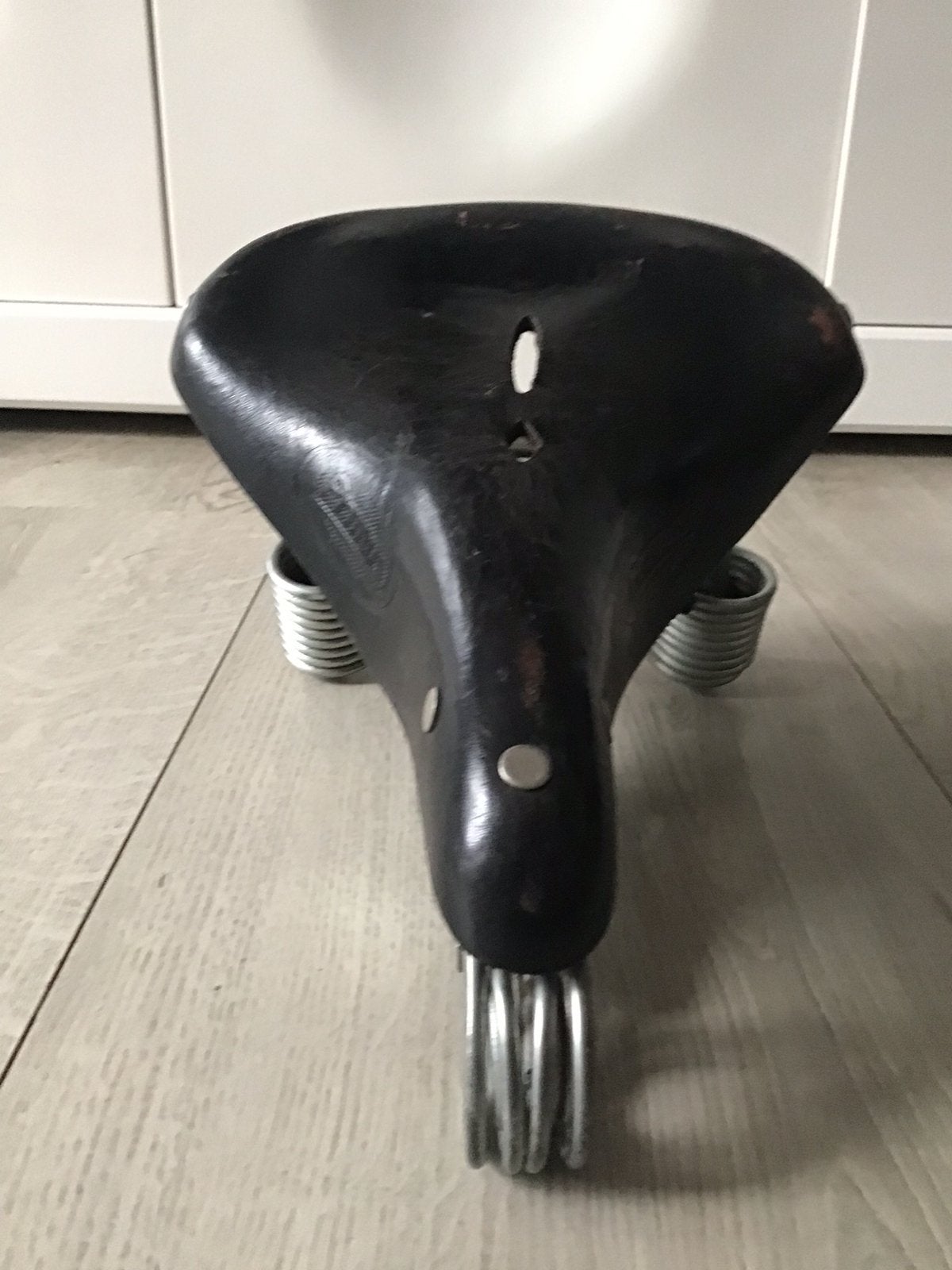 Mooi Lepper Primus E2581 fietszadel in zeer goede staat, Leer, Mooi Lepper Primus E2581 fietszadel, Ophalen of Verzenden, Mooi Lepper Primus E2581 fietszadel