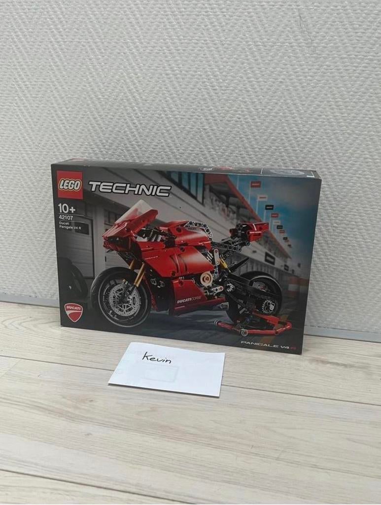 LEGO Technic Ducati V4 R 42107. Nieuw in doos., Ophalen of Verzenden, Nieuw