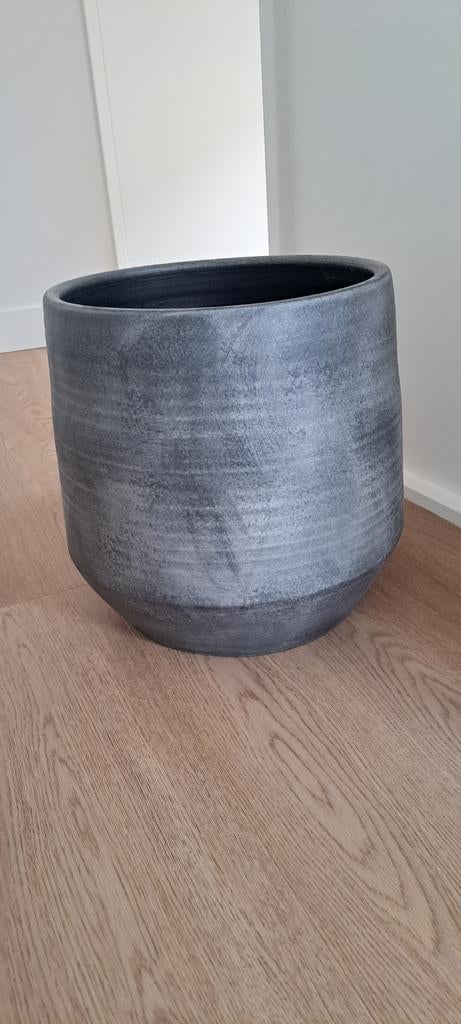 Grijze pot, Ophalen