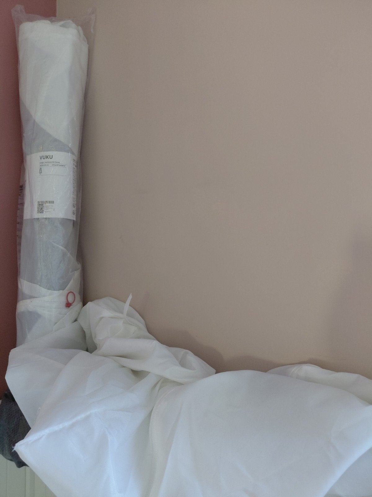 IKEA VUKU Stoffen Kledingkast - Nieuw en Zo goed als nieuw, Overige materialen, 100 tot 150 cm, Nieuw, Met hangruimte