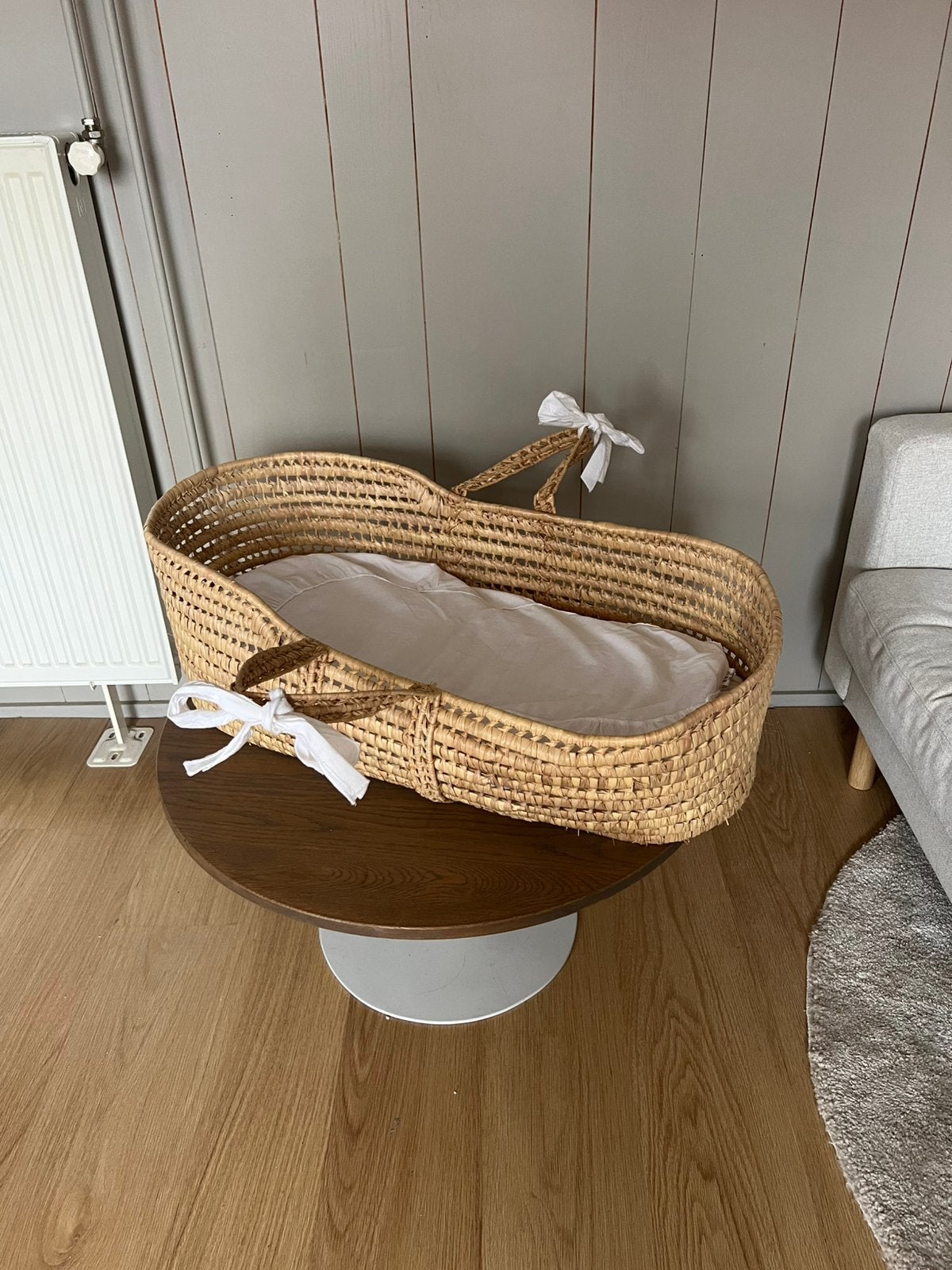 Babynestje draagbaar bedje newborn baby rotan, Kinderen en Baby's, Ophalen, Zo goed als nieuw, Wieg