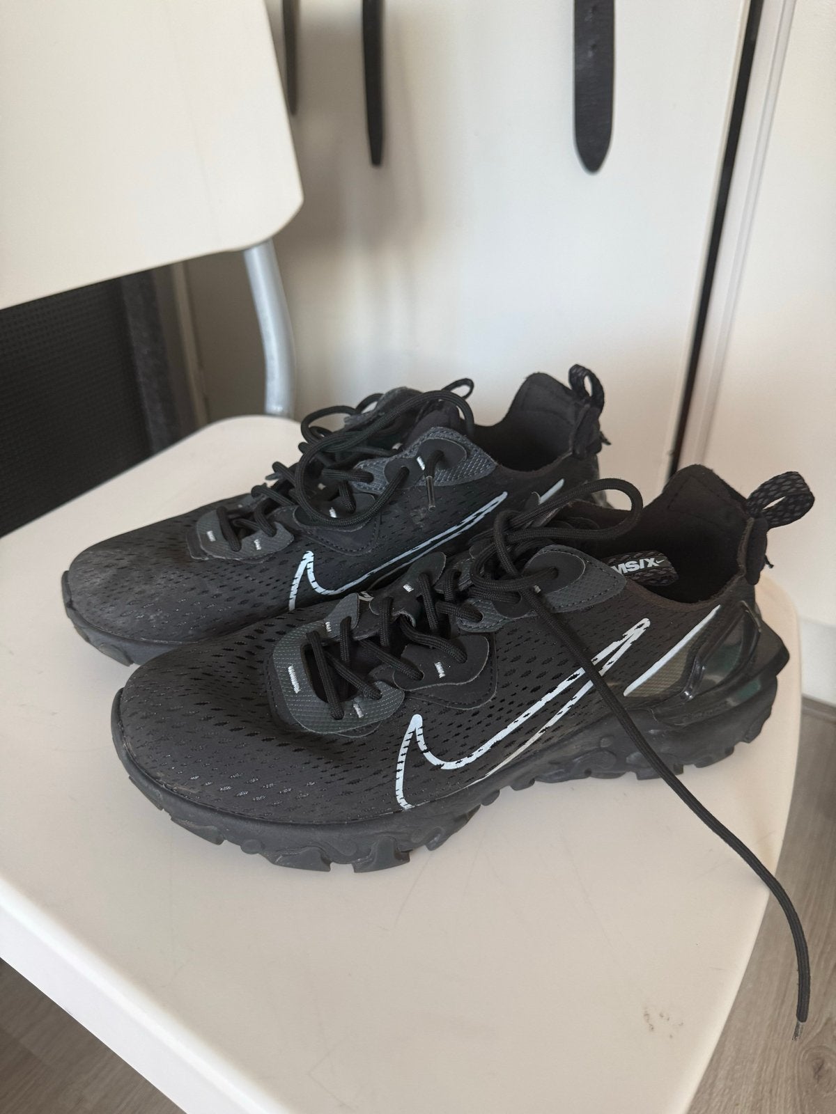 Nike React Vision sneakers - Zwart, Ophalen of Verzenden, Gedragen, Zwart, Sneakers of Gympen