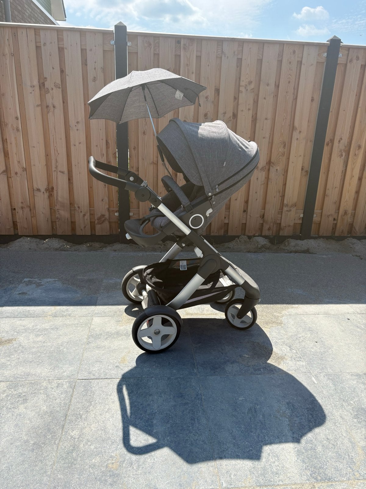 Stokke kinderwagen met Maxi-Cosi autostoel en accessoires, Zo goed als nieuw, Combiwagen, Met autostoeltje, Ophalen