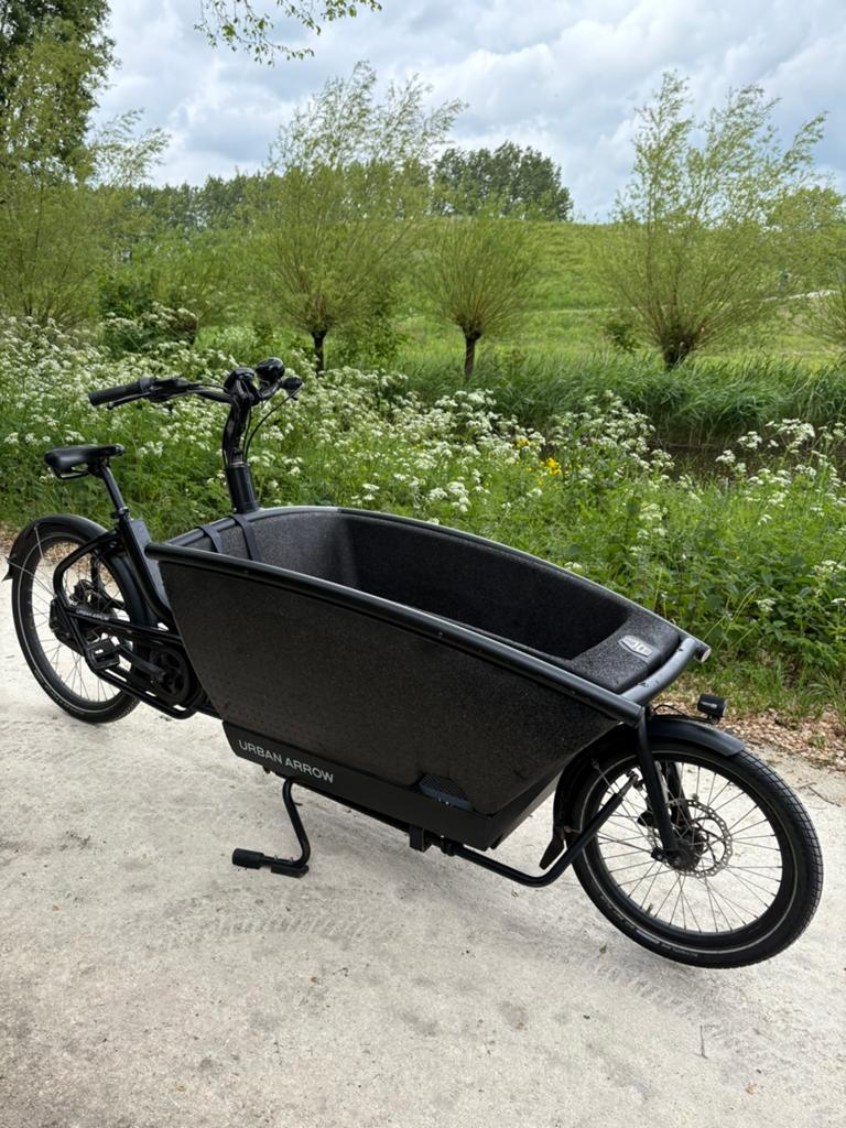 Urban Arrow Family Active Line Plus, Fietsen en Brommers, Fietsen | Bakfietsen, Ophalen, Zo goed als nieuw, 4 kinderen of meer