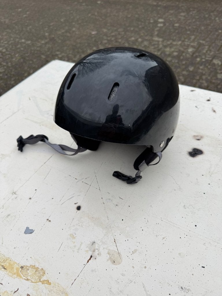 Mooie snowboard helm, Ophalen of Verzenden, Zo goed als nieuw, Helm of Bescherming