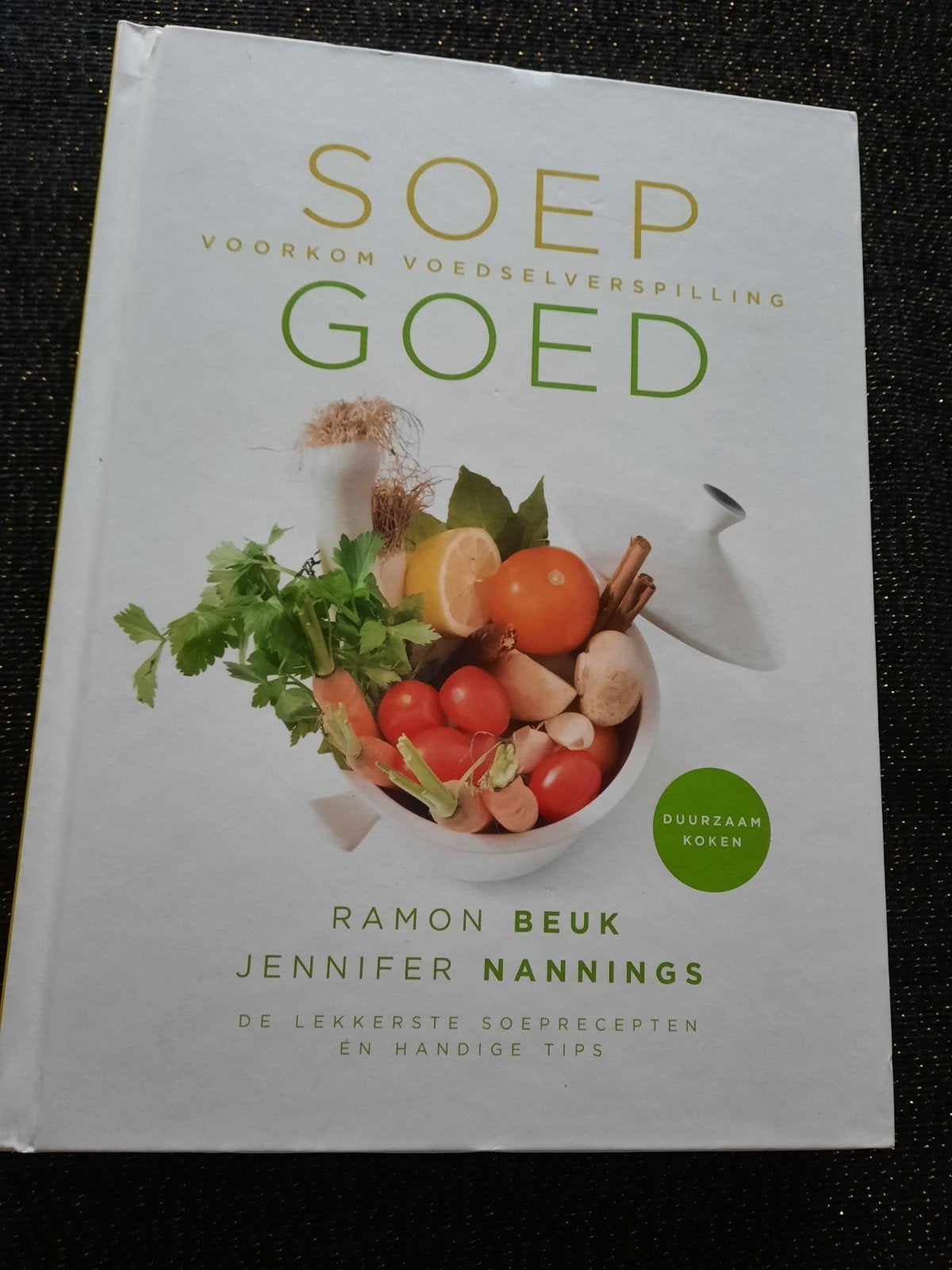 SOEP GOED - Ramon Beuk & Jennifer Nannings - Hardcover, Voorgerechten en Soepen, Ophalen of Verzenden, Zo goed als nieuw, Ramon Beuk, Jennifer Nannings