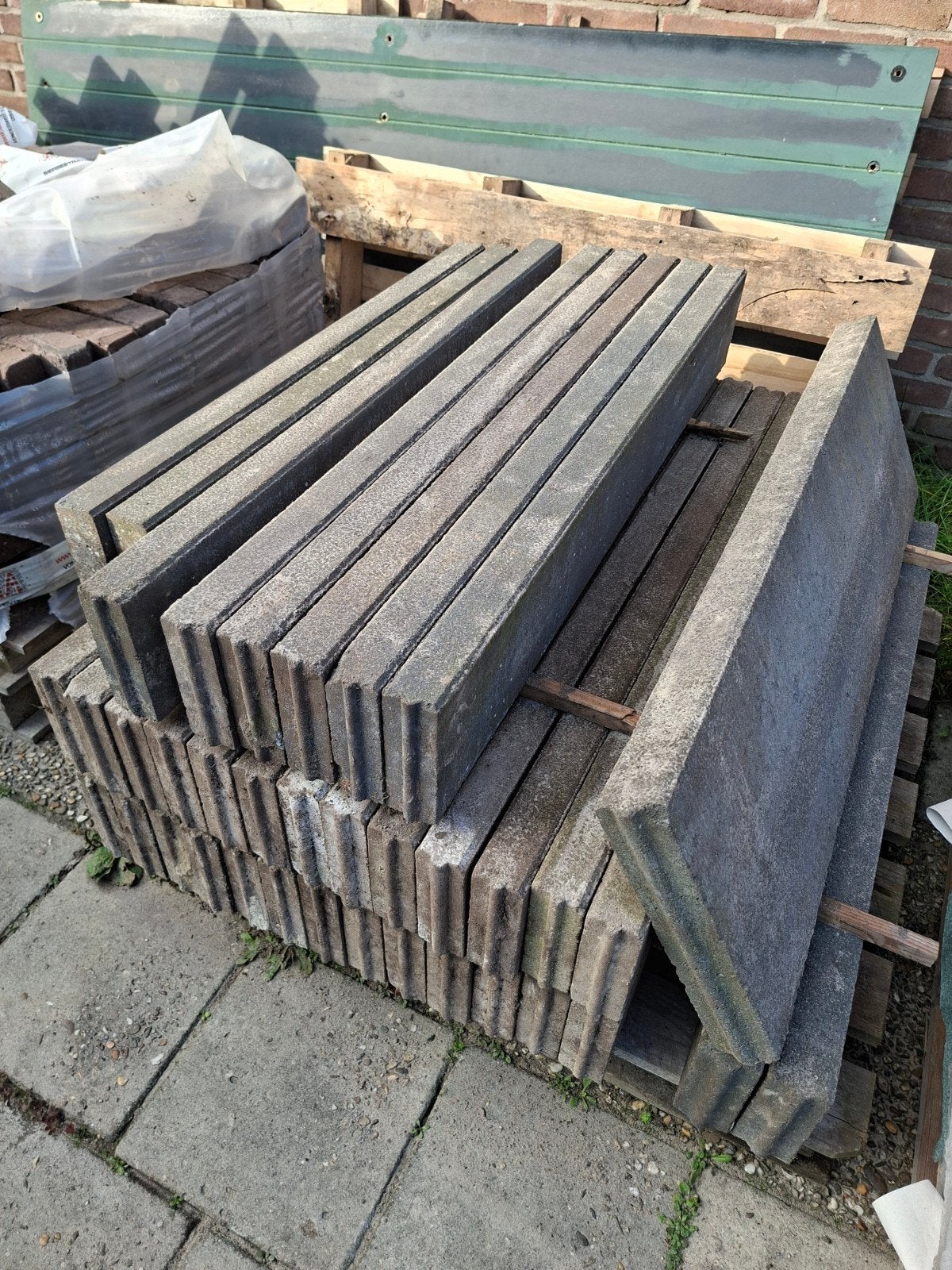 Betonbanden/Opsluitbanden in diverse maten en kleuren, Tuin en Terras, Ophalen, Gebruikt, Overige typen, Minder dan 5 m²