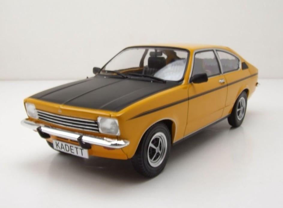 1:18 Opel Kadett C  Coupé SR uit 1975 Oranje/Zwart MCG, Ophalen of Verzenden, Nieuw, Auto, Overige merken