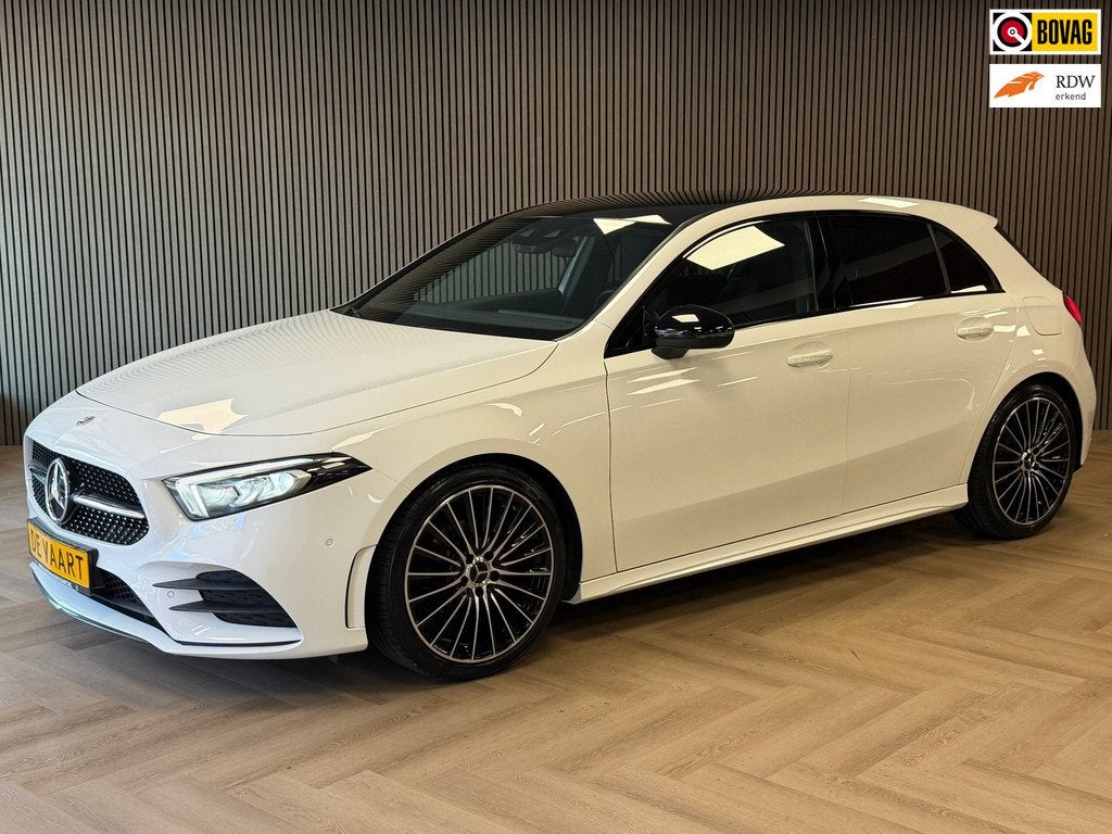 Mercedes-Benz A-klasse 180 Business Solution AMG AUT. CAMERA, Automaat, 136 pk, Gebruikt, 4 cilinders