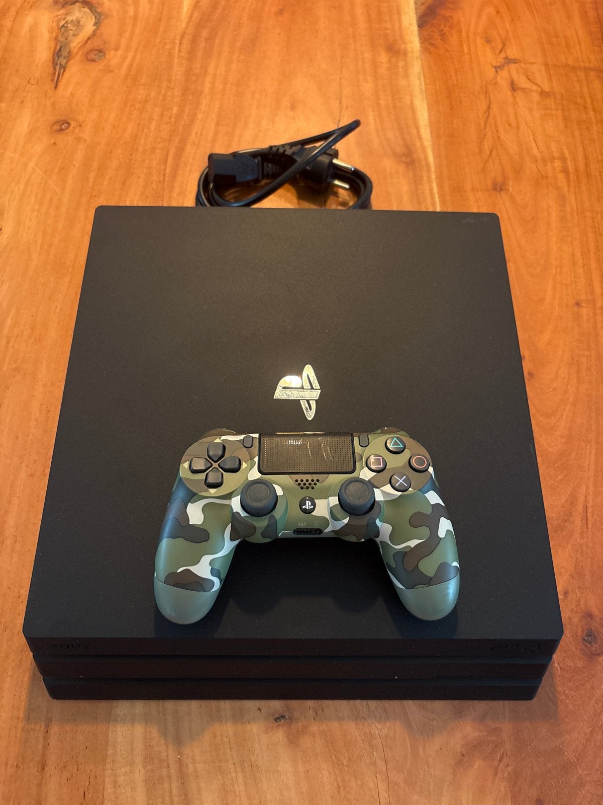 PlayStation 4 Pro met controller en voedingskabel, Ophalen, Gebruikt, Met 1 controller, Pro
