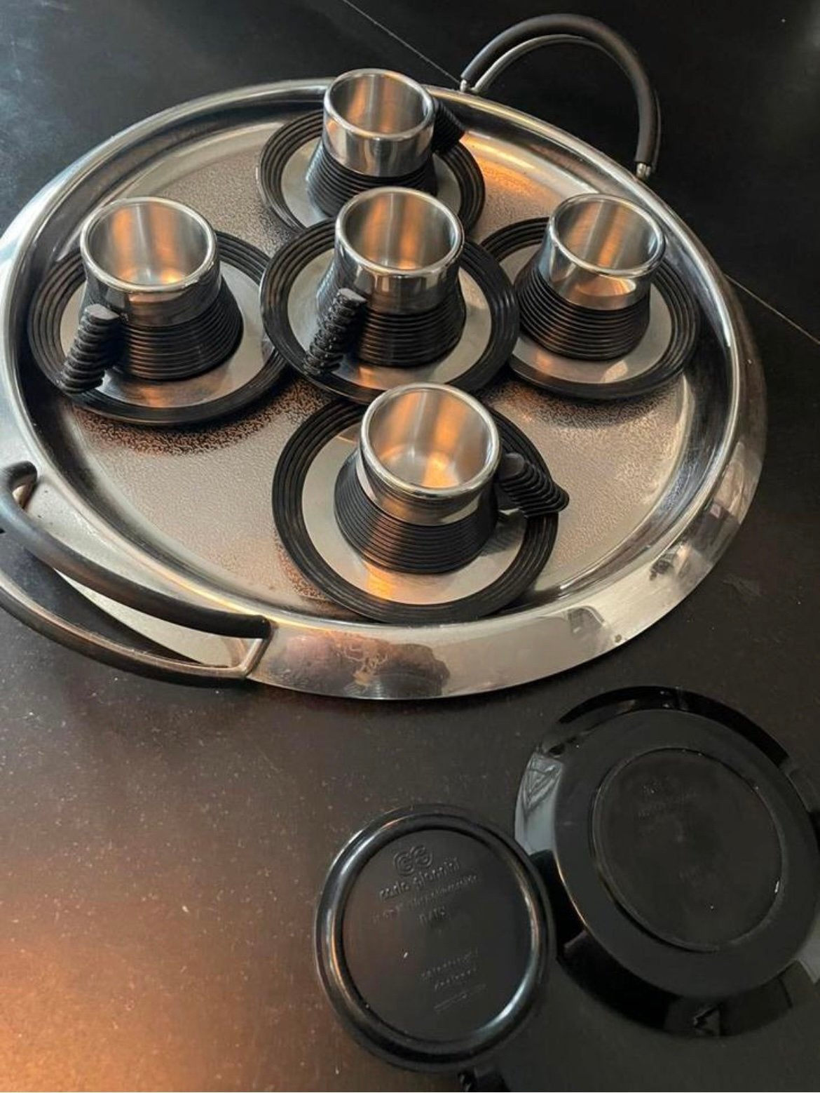 Espresso (Star Trek) kopjes +dienblad Design Carlo Giannini, Huis en Inrichting, Keuken | Servies, Kunststof, Overige merken, Vintage