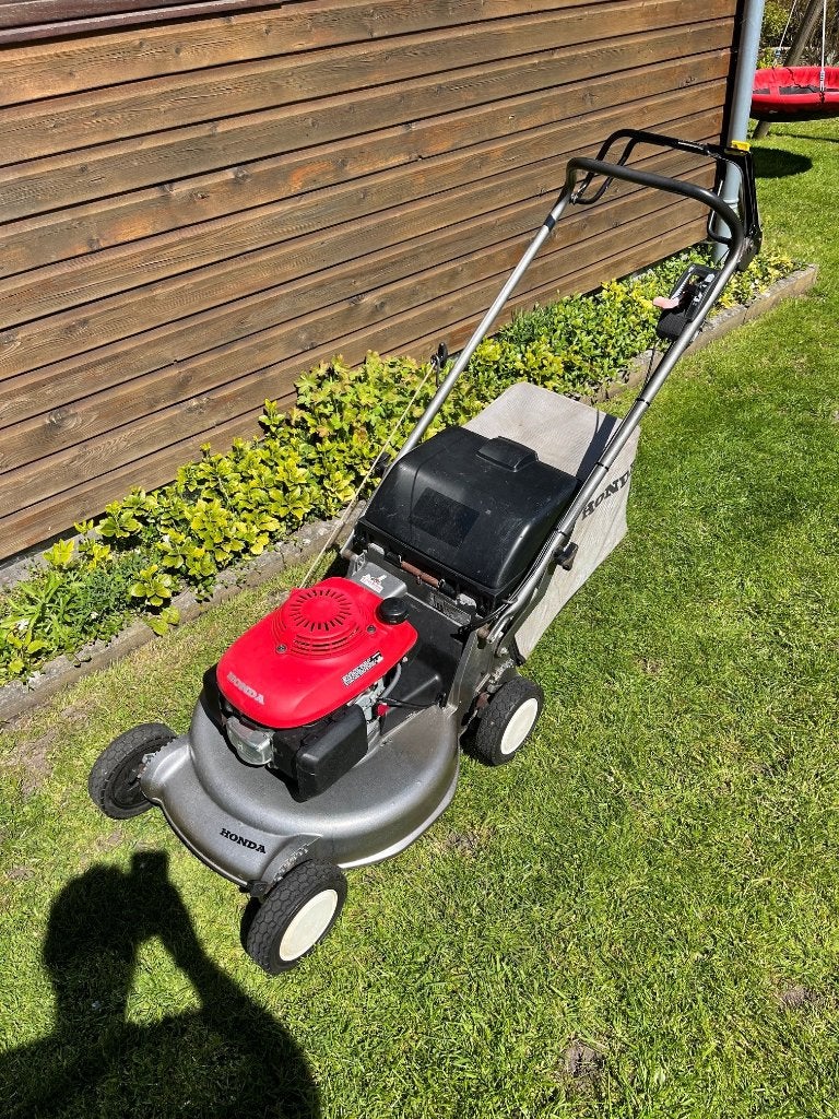 Honda HRD536c grasmaaier, Tuin en Terras, Ophalen, Gebruikt, Versnellingen, Benzine-grasmaaier