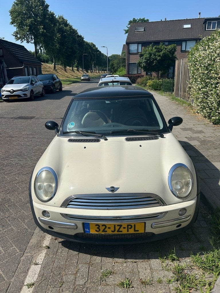 Mini 1.6 16V Cooper 2002 Wit, Auto's, Mini, Particulier, Cooper, Airbags, Airconditioning, Bluetooth, Cruise Control, Elektrische buitenspiegels
