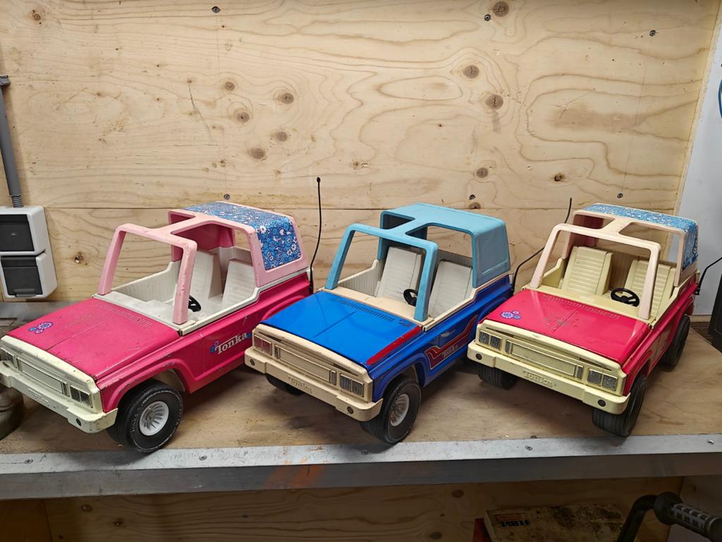 Vintage Tonka Jeep Speelgoedauto's (3 stuks), Hobby en Vrije tijd, Modelauto's | 1:5 tot 1:12, Gebruikt, Ophalen