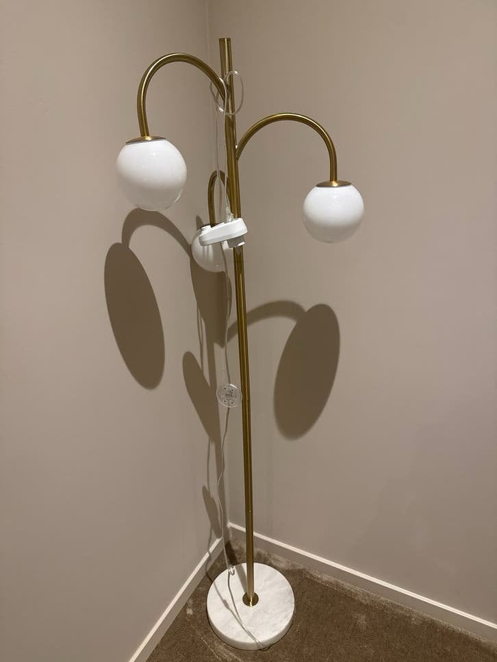 Gloednieuwe Richmond vloerlamp - past helaas niet, E14 (klein), Nieuw, Ophalen of Verzenden, Metaal