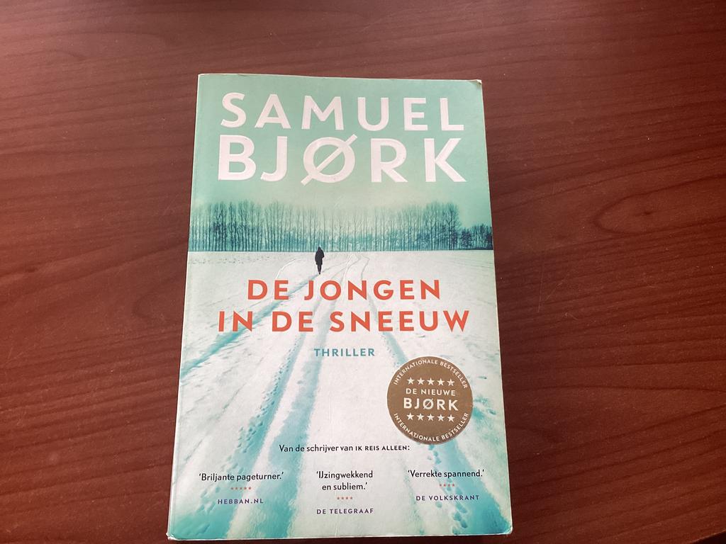 De jongen in de sneeuw, Boeken, Ophalen of Verzenden, Zo goed als nieuw